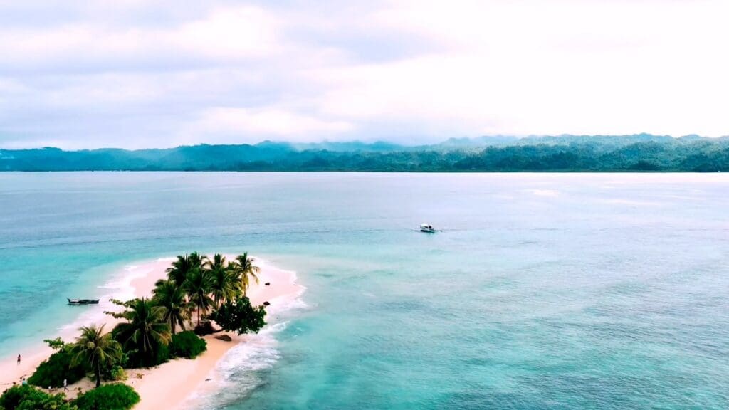 50 Of The Best And Most Famous Landmarks In The Philippines 57 Britania Group of Islands, Surigao del Sur - A group of 24 islands and islets