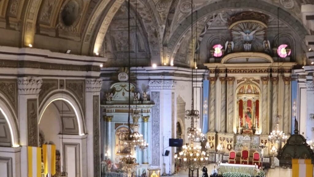 50 Of The Best And Most Famous Landmarks In The Philippines 9 San Agustin Church, Manila - The oldest stone church in the Philippines